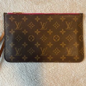 Authentic Neverfull Pouch